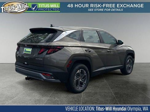 New 2026 Hyundai Tucson Blue SE w/ Tow & Go Package AWD/4WD image 9