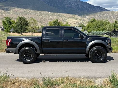 Used 2018 Ford F150 Raptor w/ Equipment Group 802A Luxury AWD/4WD image 8