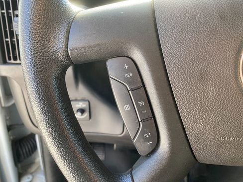 Used 2021 GMC Savana 3500 w/ Power Convenience Package image 16