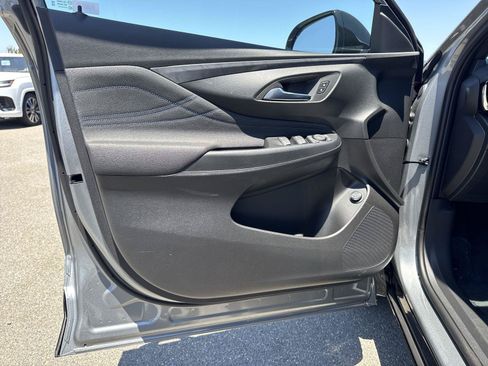 New 2026 Buick Envista Sport Touring w/ Convenience II Package FWD image 17