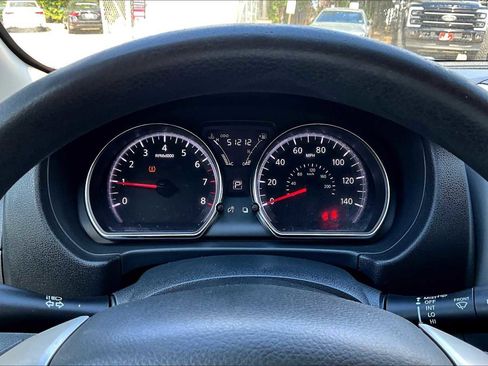 Used 2019 Nissan Versa SV image 23