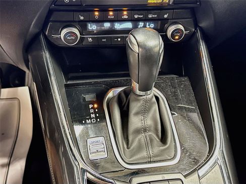 Used 2023 MAZDA CX-9 Grand Touring AWD/4WD image 17