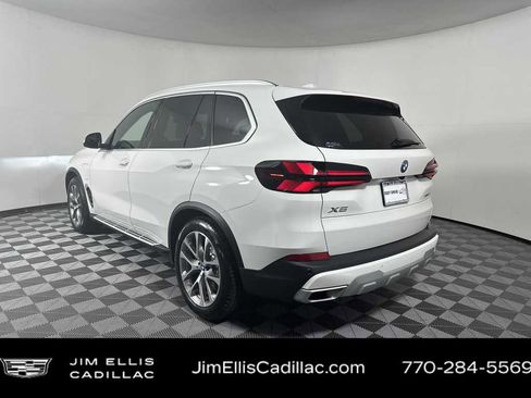 Used 2025 BMW X5 xDrive50e image 6