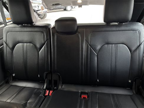Used 2019 Ford Expedition Max Limited w/ Equipment Group 301A image 21