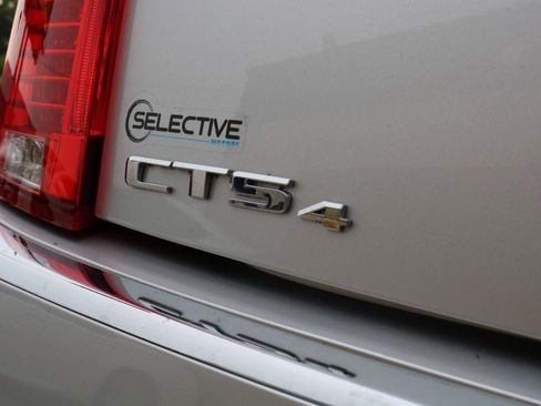 Used 2013 Cadillac CTS Luxury AWD/4WD image 12