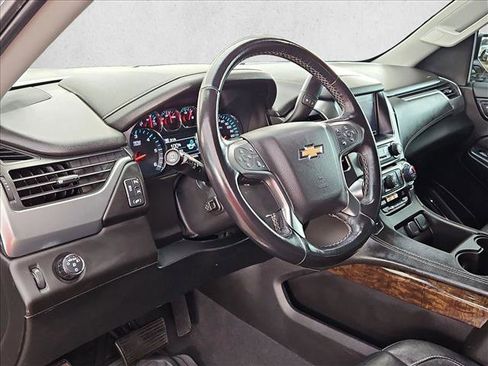 Used 2019 Chevrolet Tahoe LT image 10