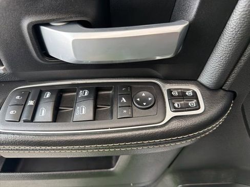 Used 2024 RAM 2500 Big Horn image 18