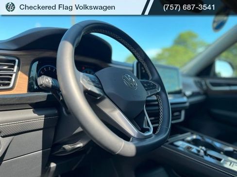 Used 2026 Volkswagen Atlas SE AWD/4WD image 18
