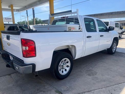 Used 2011 Chevrolet Silverado 1500 W/T RWD image 4