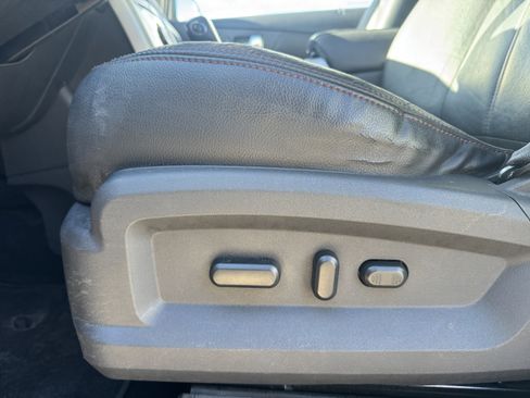 Used 2013 Ford Edge Limited image 12