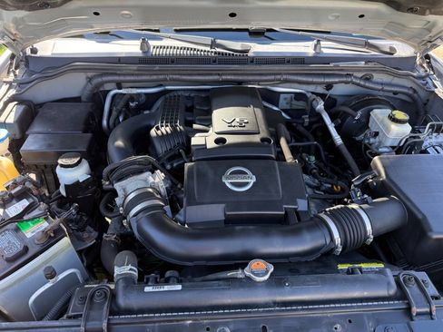 Used 2014 Nissan Frontier SV w/ SV Value Truck Package image 17