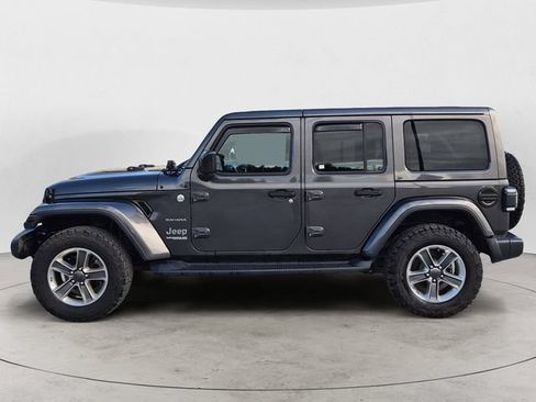 Used 2020 Jeep Wrangler Unlimited Sahara w/ Uconnect 4C Nav & Sound Group AWD/4WD image 8