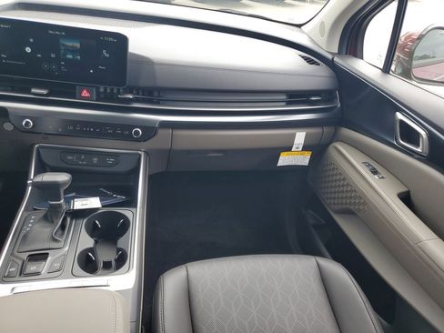 New 2026 Kia Carnival image 27