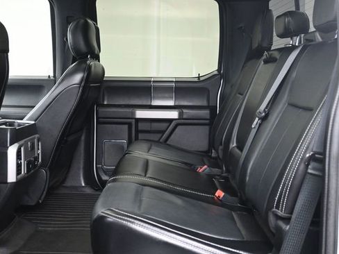 Used 2018 Ford F150 Lariat image 24