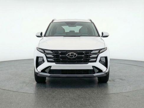 Used 2025 Hyundai Tucson SEL image 2