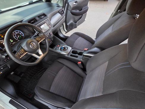 Used 2019 Nissan Leaf S w/ S Charge Package image 24