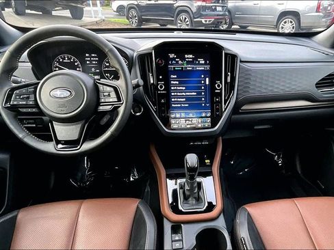 Used 2025 Subaru Forester Touring image 15