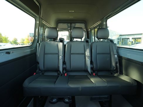 New 2026 Mercedes-Benz Sprinter 2500 image 40