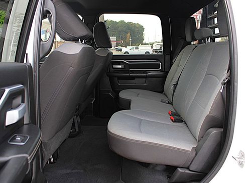 Used 2024 RAM 3500 SLT w/ Quick Order Package 2YG SLT image 18