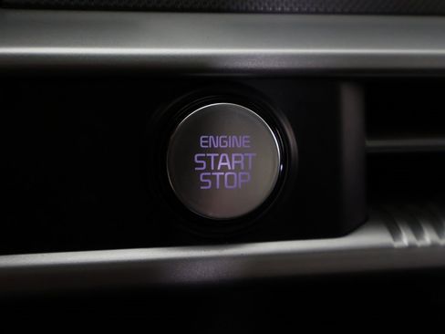 Used 2023 Kia K5 GT-Line image 41