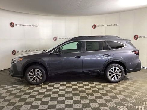 Used 2025 Subaru Outback Premium w/ Popular Package #1A AWD/4WD image 6