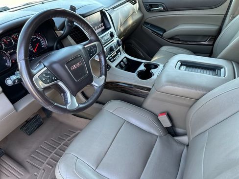 Used 2016 GMC Yukon SLT w/ Open Road Package AWD/4WD image 9