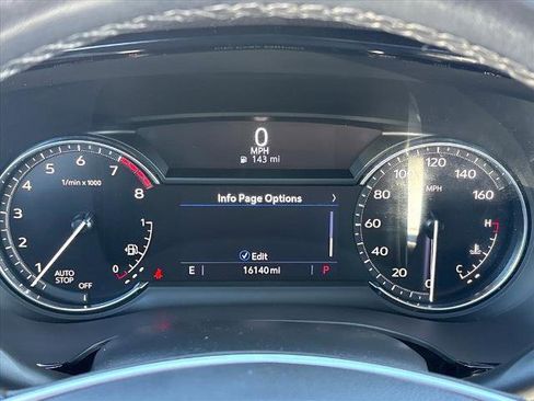 Used 2022 Cadillac XT5 Premium Luxury image 15