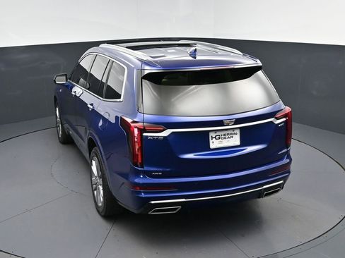 Used 2023 Cadillac XT6 Premium Luxury w/ Technology Package image 32