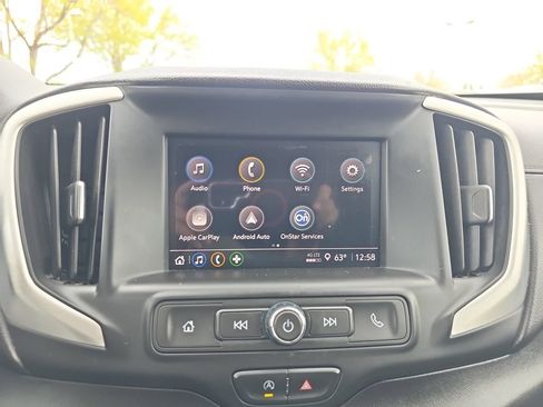 Used 2023 GMC Terrain SLE w/ Elevation Edition FWD image 21