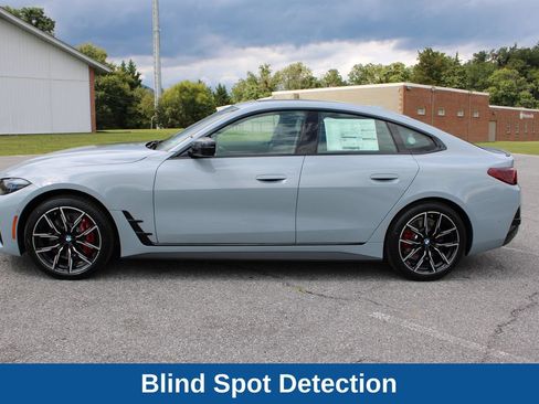 Used 2026 BMW 430i xDrive w/ M Sport Package AWD/4WD image 7