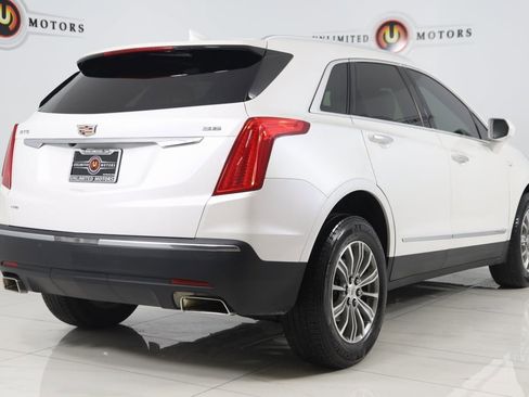 Used 2017 Cadillac XT5 Luxury w/ Driver Awareness Package image 3