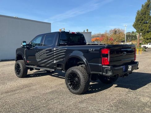 New 2025 Ford F250 XLT w/ Black Appearance Package AWD/4WD image 5