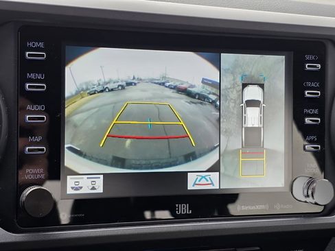 Used 2023 Toyota Tacoma TRD Off-Road w/ TRD Premium Off Road Package image 30