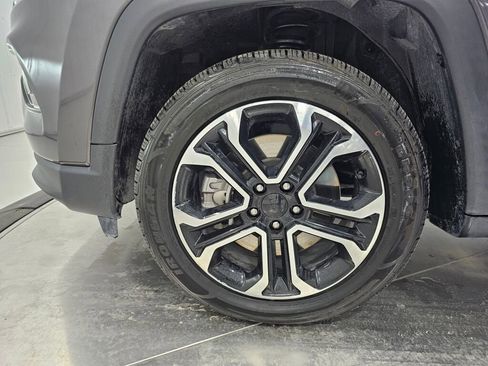 Used 2024 Jeep Compass Limited image 11