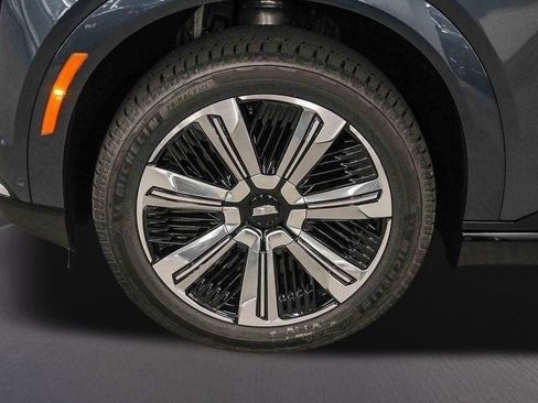 New 2026 Cadillac Escalade IQ Luxury 2 AWD/4WD image 19