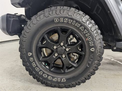 Used 2022 Jeep Wrangler Unlimited Sport image 9