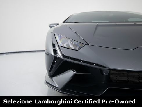 Used 2023 Lamborghini Huracan Tecnica image 34