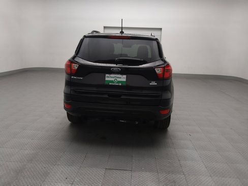 Used 2019 Ford Escape SE image 7