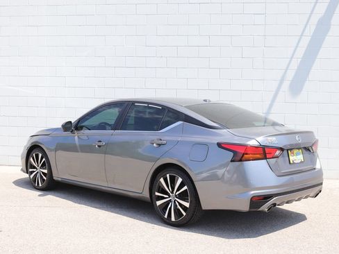Used 2022 Nissan Altima 2.5 SR FWD image 26