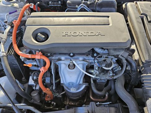 Used 2024 Honda Accord Sport image 27