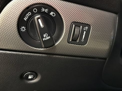 Used 2020 Dodge Durango GT AWD/4WD image 18