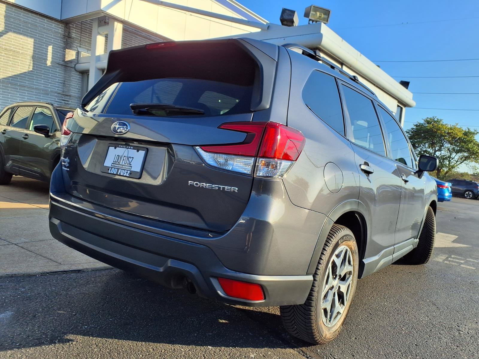 Used 2021 Subaru Forester Premium AWD/4WD image 34