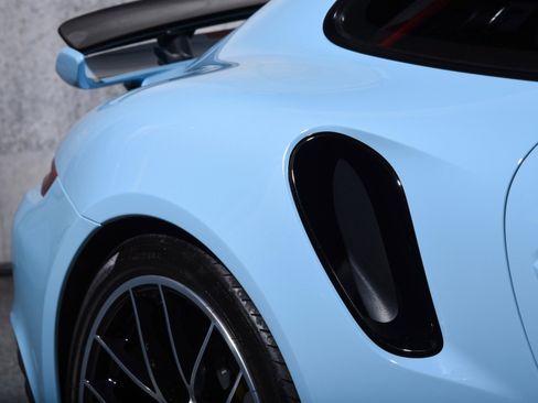 Used 2017 Porsche 911 Turbo S AWD/4WD image 19