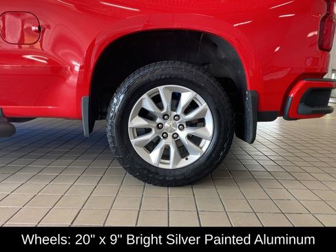 Used 2020 Chevrolet Silverado 1500 Custom w/ Custom Convenience Package AWD/4WD image 19