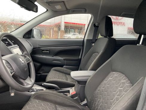 Used 2024 Mitsubishi Outlander Sport ES AWD/4WD image 10