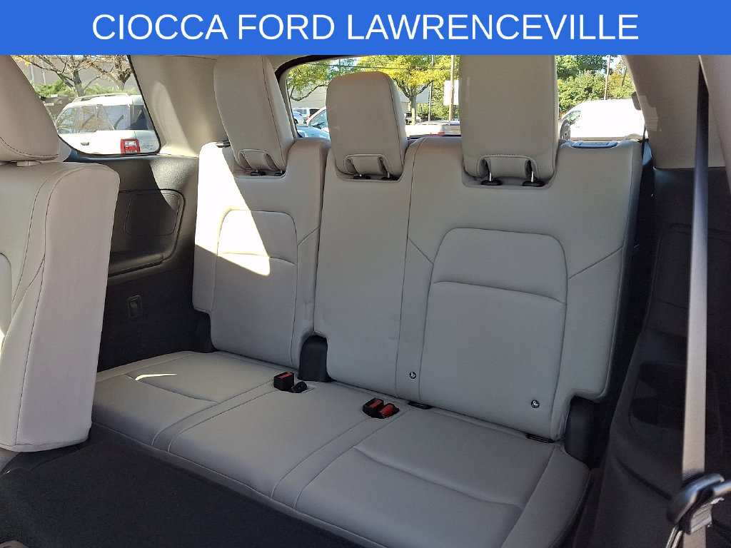 Used 2023 Nissan Pathfinder SL AWD/4WD image 15