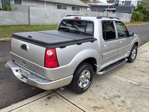 Used 2004 Ford Explorer Sport Trac 4x4 image 5