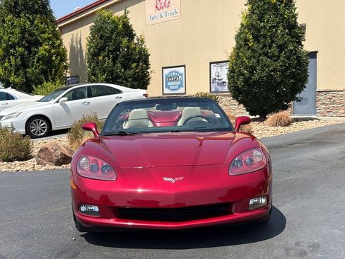Used 2008 Chevrolet Corvette Convertible w/ Preferred Equipment Group RWD image 84
