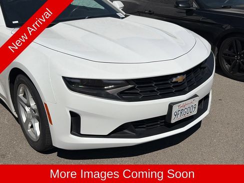 Used 2020 Chevrolet Camaro LT RWD image 6