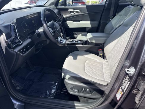 Used 2023 Kia Sportage X-Line w/ X-Line Premium Package image 19